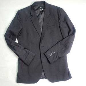 H&M Black Blazer